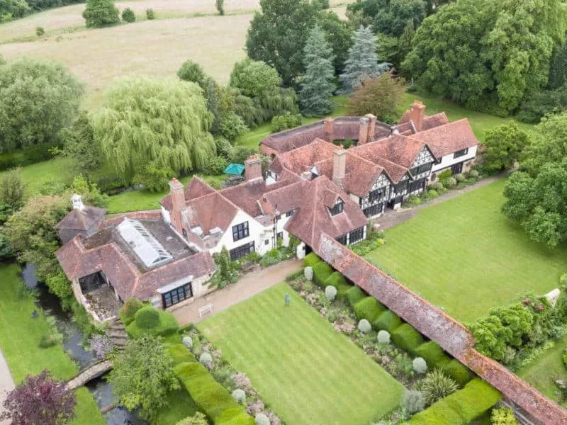 © 2019 - Marketing your Property with Aerial Drone Footage