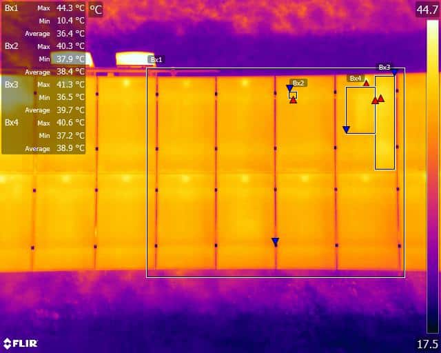 Commercial solar farm thermal image