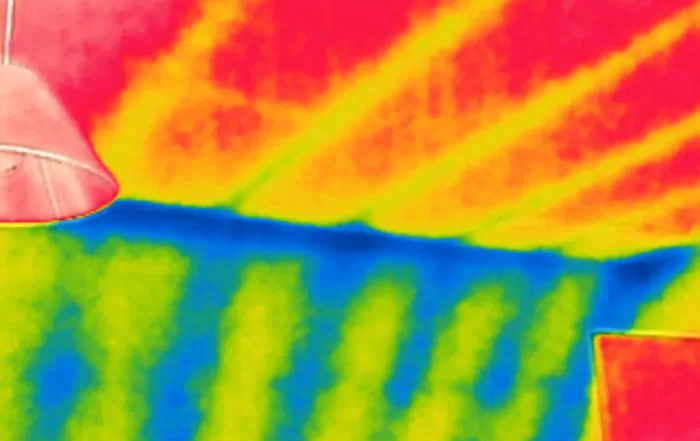 Roof heat loss in pitched roofs using thermography
