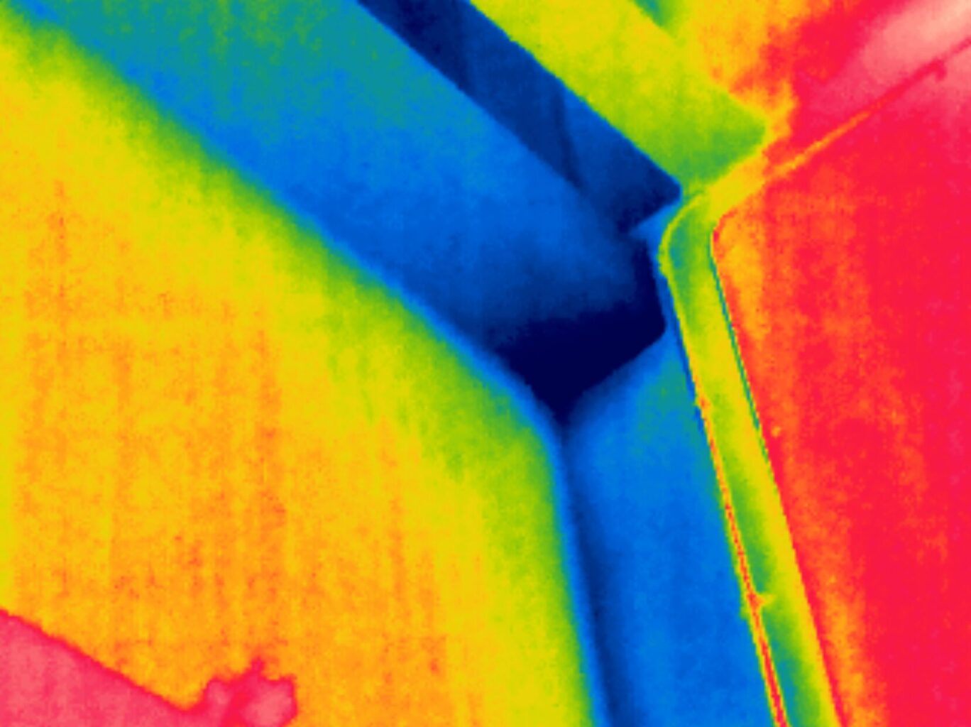 Thermal bridging through steel building supports