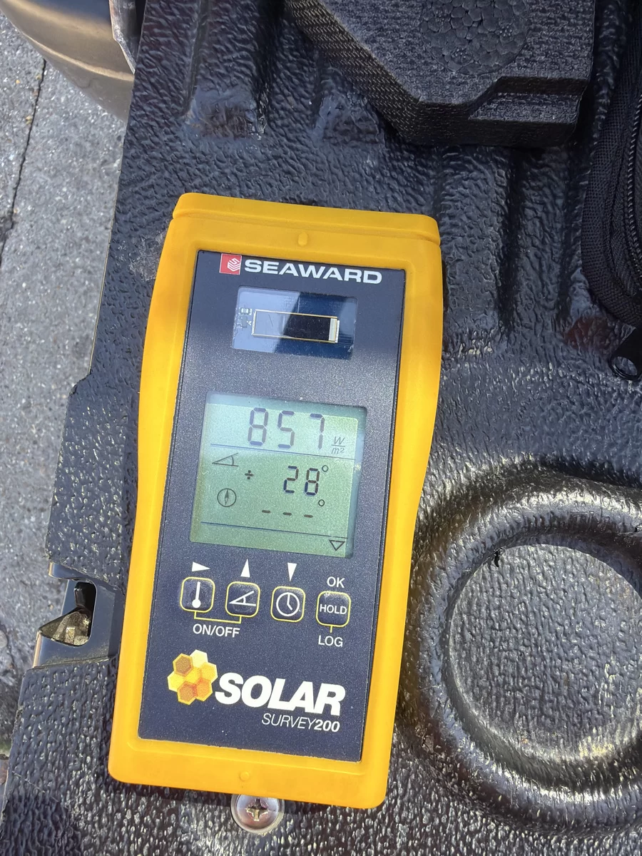 Irradiance data log for commercial solar roof inspections