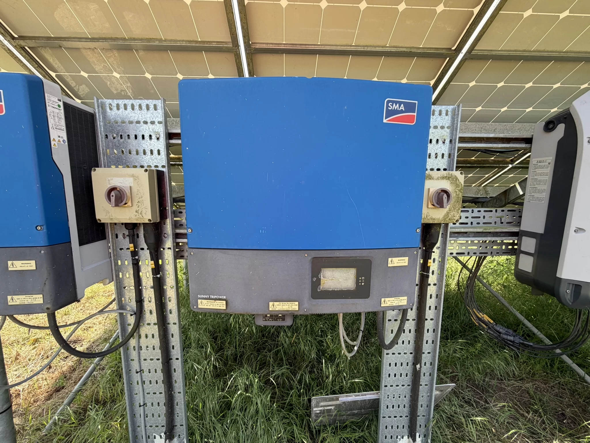 Solar Farm Utility Grade Solar Inverters Solar PV thermal inspection